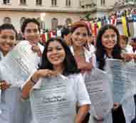 20090603222055-graduados.jpg