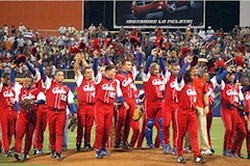 20090713043819-equipo-cuba-de-pelota-resize-12.jpg