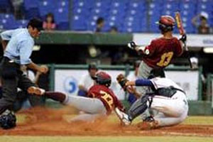 20100731051459-pelota.jpg